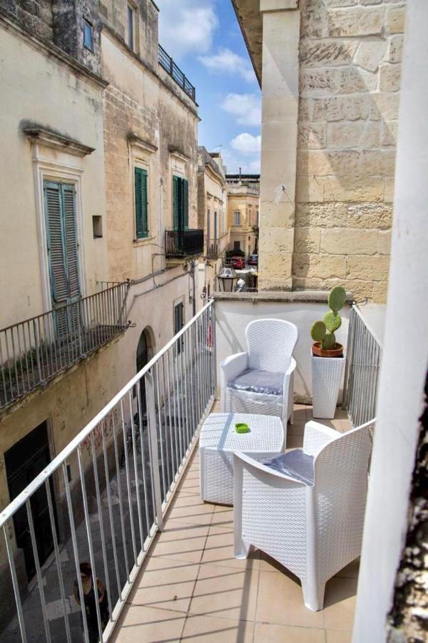 Convivo Apartment Palazzo Galateo - Private Rooftop Terrace Lecce Kültér fotó